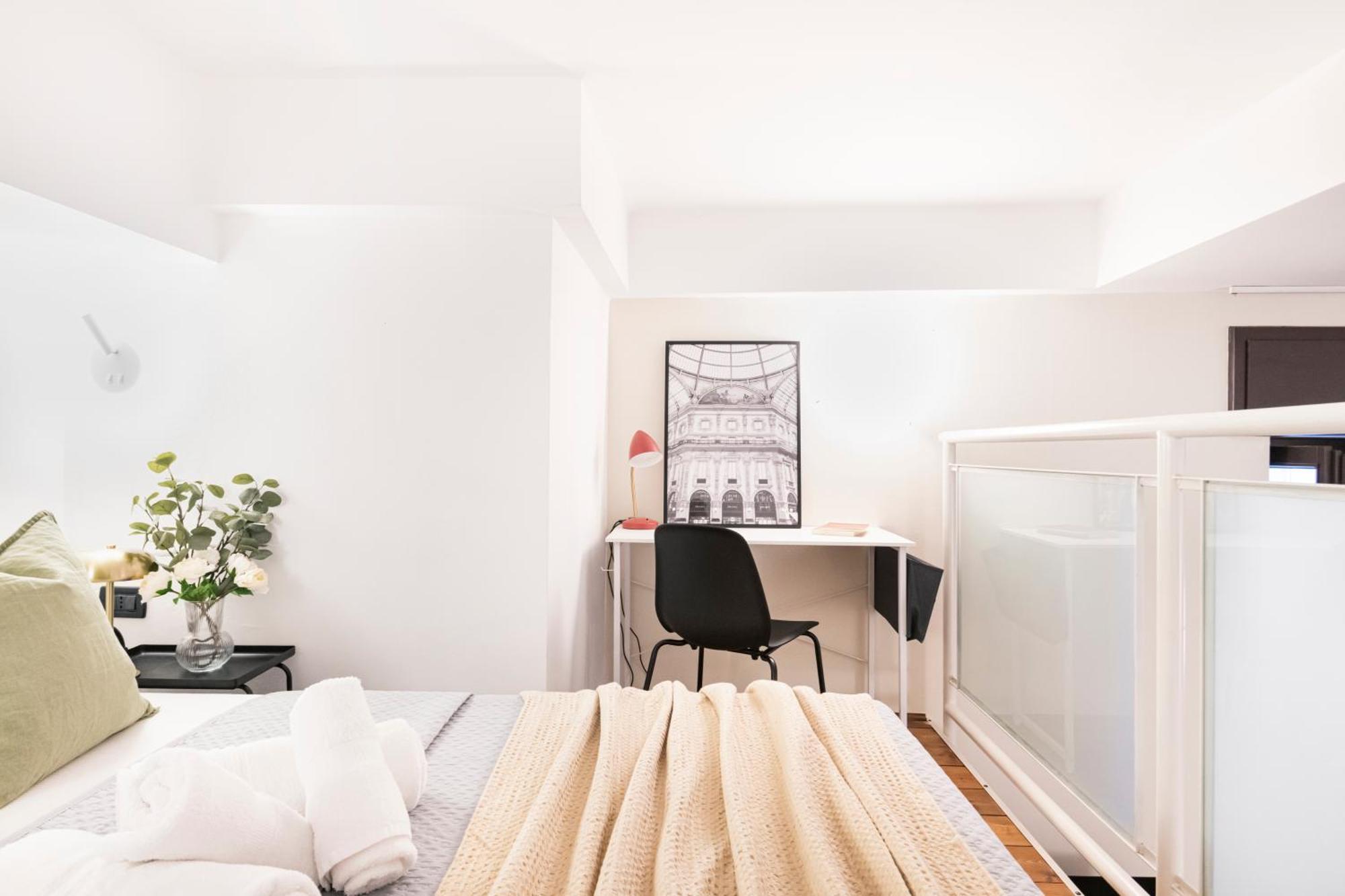 Appartement Easylife - Accogliente Monolocale In Via Torino, Posizione Perfetta Per Scoprire La Citta à Milan Extérieur photo