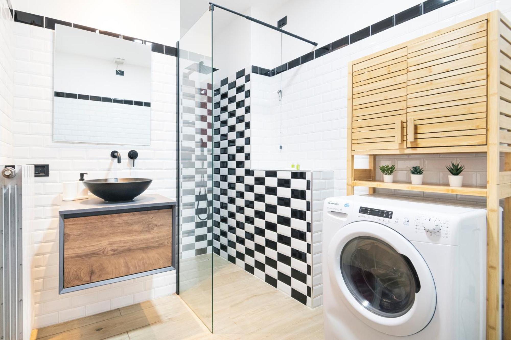 Appartement Easylife - Accogliente Monolocale In Via Torino, Posizione Perfetta Per Scoprire La Citta à Milan Extérieur photo