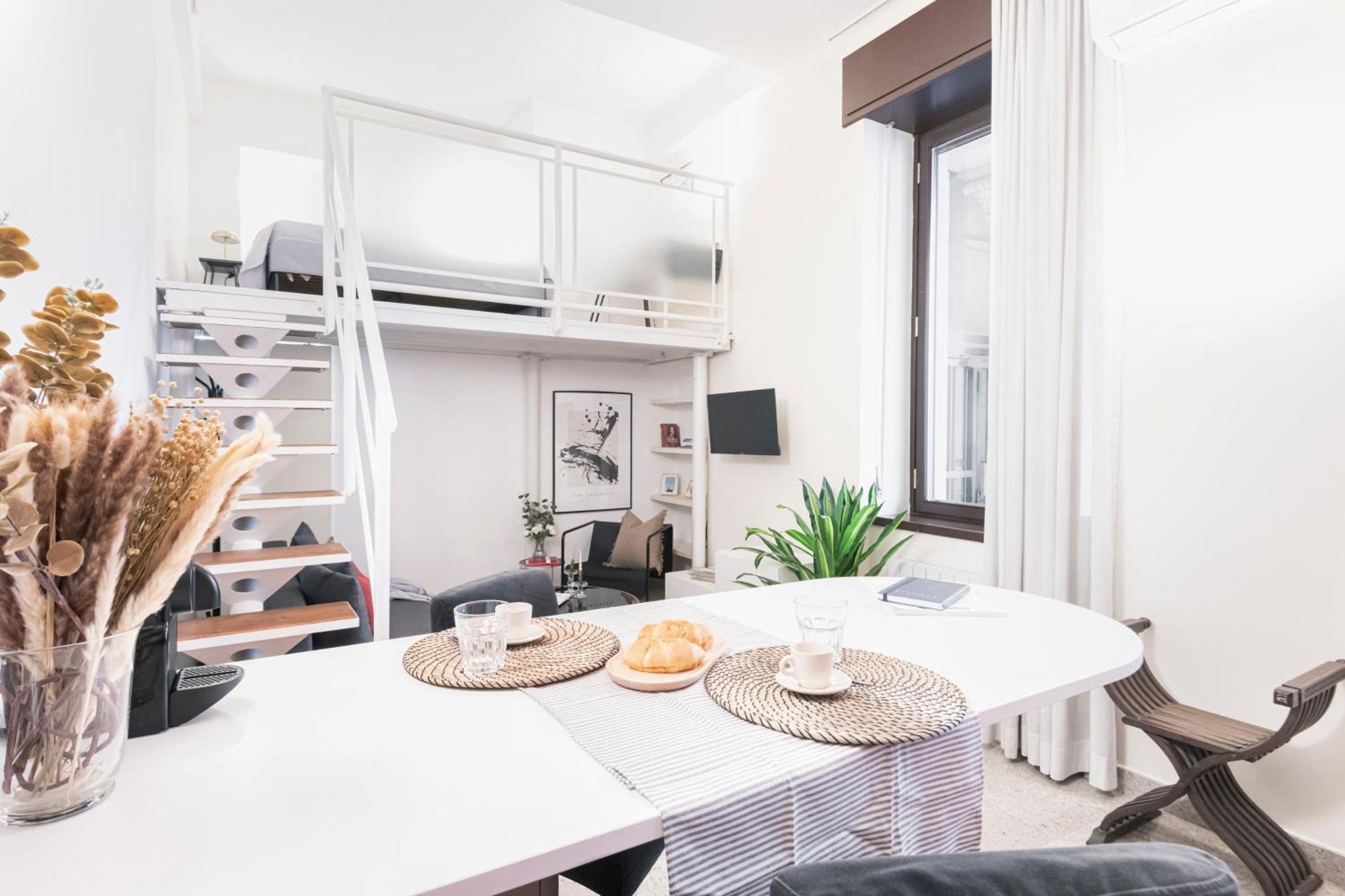 Appartement Easylife - Accogliente Monolocale In Via Torino, Posizione Perfetta Per Scoprire La Citta à Milan Extérieur photo